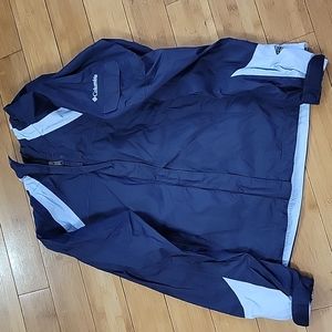 Columbia rain coat